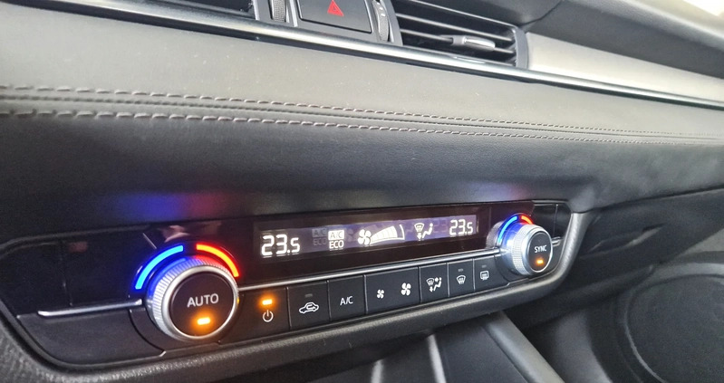 Mazda 6 cena 99900 przebieg: 57038, rok produkcji 2021 z Suchedniów małe 191